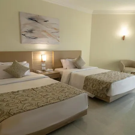 Palm Beach Resort Families And Couples Only-3